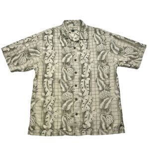Tommy Bahama Medium Silk Button-Up Shirt Hawaiian Leaf Print Short Sleeve Collar